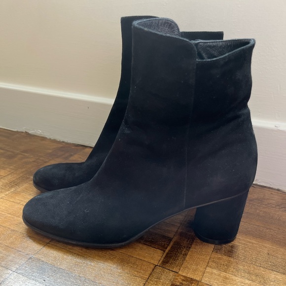 Jean Michel Cazabat Suede ankle boots - Picture 2 of 2